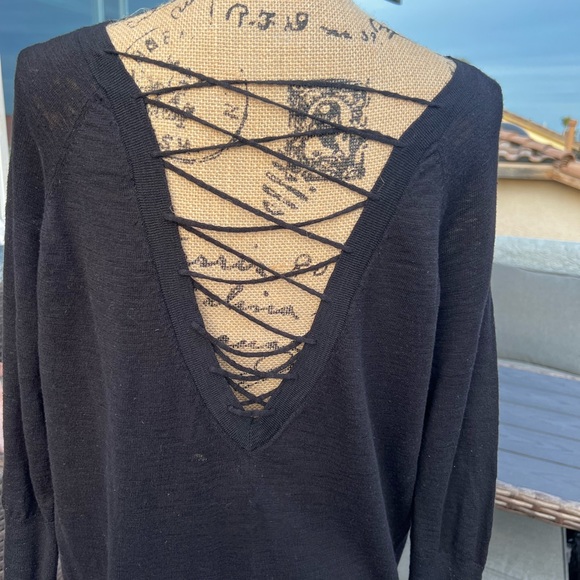 Express long sweaters lot of 2 size medium - Picture 7 of 10